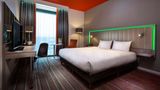 <b>Park Inn by Radisson Manchester Room</b>. Images powered by <a href="https://iceportal.shijigroup.com/" title="IcePortal" target="_blank">IcePortal</a>.