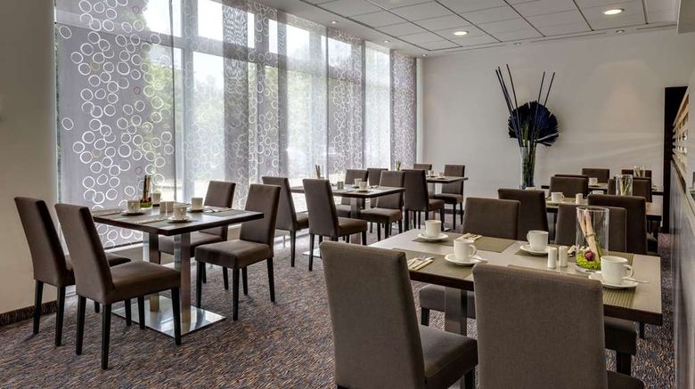 <b>Park Inn By Radisson Goettingen Restaurant</b>. Images powered by <a href="https://iceportal.shijigroup.com/" title="IcePortal" target="_blank">IcePortal</a>.