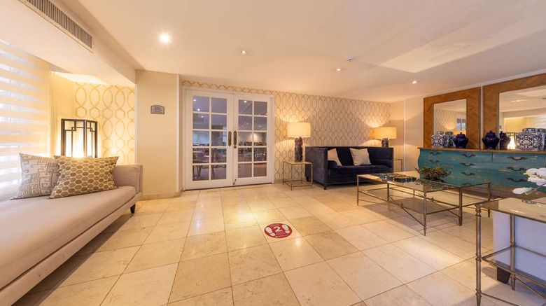<b>Best Western El Dorado Hotel Panama Lobby</b>. Images powered by <a href="https://iceportal.shijigroup.com/" title="IcePortal" target="_blank">IcePortal</a>.