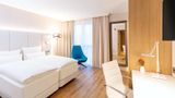 <b>NH Mannheim Room</b>. Images powered by <a href="https://iceportal.shijigroup.com/" title="IcePortal" target="_blank">IcePortal</a>.