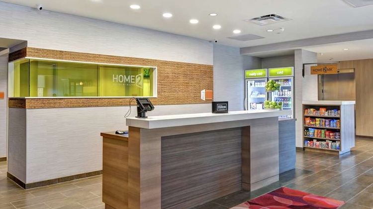 Home2 Suites by Hilton Beaufort Lobby