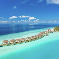 SAii Lagoon Maldives, Curio by Hilton