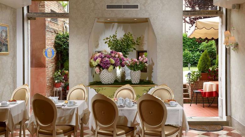 <b>Hotel Olimpia Venice, BW Signature Coll Restaurant</b>. Images powered by <a href="https://iceportal.shijigroup.com/" title="IcePortal" target="_blank">IcePortal</a>.