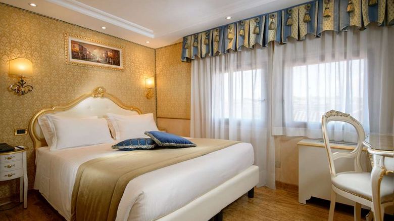 <b>Hotel Olimpia Venice, BW Signature Coll Room</b>. Images powered by <a href="https://iceportal.shijigroup.com/" title="IcePortal" target="_blank">IcePortal</a>.