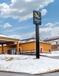 Quality Inn Pittsburgh Airport