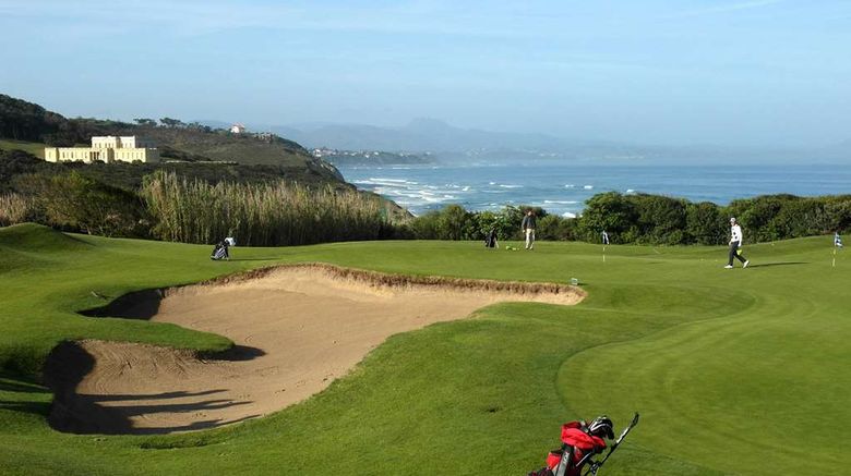 <b>Radisson Blu Hotel Biarritz Golf</b>. Images powered by <a href="https://iceportal.shijigroup.com/" title="IcePortal" target="_blank">IcePortal</a>.