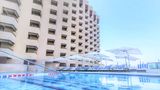 <b>Radisson Blu Hotel, Dubai Deira Creek Pool</b>. Images powered by <a href="https://iceportal.shijigroup.com/" title="IcePortal" target="_blank">IcePortal</a>.