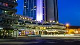 <b>Radisson Blu Hotel, Hamburg Exterior</b>. Images powered by <a href="https://iceportal.shijigroup.com/" title="IcePortal" target="_blank">IcePortal</a>.