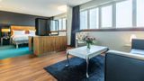 <b>Radisson Blu Hotel, Hamburg Room</b>. Images powered by <a href="https://iceportal.shijigroup.com/" title="IcePortal" target="_blank">IcePortal</a>.
