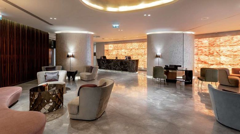 <b>Radisson Blu Hotel, Istanbul Ottomare Lobby</b>. Images powered by <a href="https://iceportal.shijigroup.com/" title="IcePortal" target="_blank">IcePortal</a>.