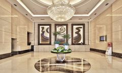 Queena Plaza Hotel