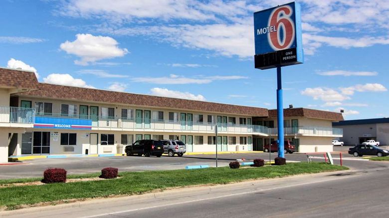 Motel 6 Farmington Exterior. Images powered by <a href="https://iceportal.shijigroup.com" target="_blank" rel="noopener">Ice Portal</a>.