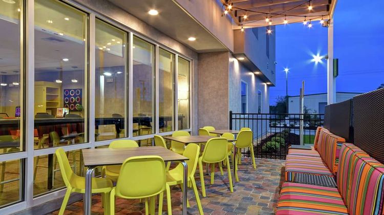 Home2 Suites by Hilton Harvey Exterior