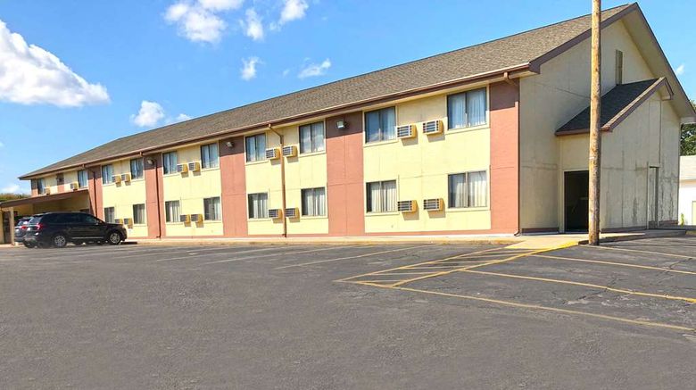 <b>Americas Best Value Inn Beatrice Exterior</b>. Images powered by <a href="https://iceportal.shijigroup.com/" title="IcePortal" target="_blank">IcePortal</a>.