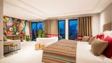 Les Tresoms Lake and Spa Resort Annecy Suite