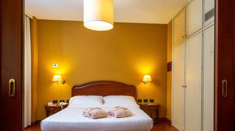 <b>Best Western Air Hotel Linate Suite</b>. Images powered by <a href="https://iceportal.shijigroup.com/" title="IcePortal" target="_blank">IcePortal</a>.