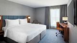 <b>Hilton Garden Inn London Heathrow T2&3 Room</b>. Images powered by <a href="https://iceportal.shijigroup.com/" title="IcePortal" target="_blank">IcePortal</a>.