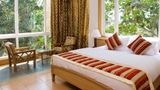 Quality Inn Ocean Palms Goa Room