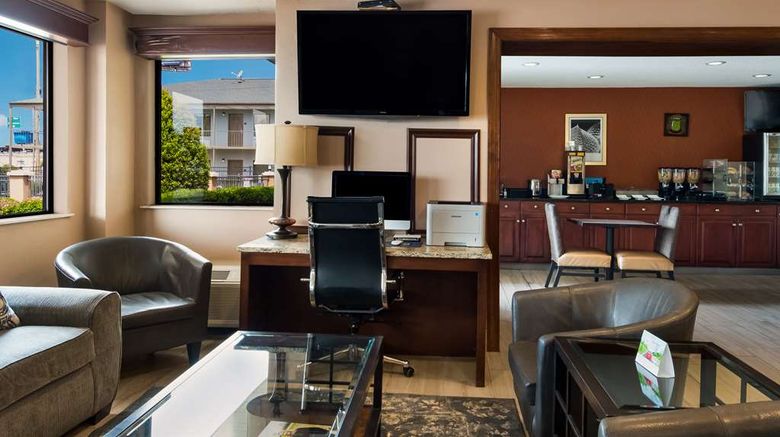<b>SureStay Plus Hotel by Best Western Lobby</b>. Images powered by <a href="https://iceportal.shijigroup.com/" title="IcePortal" target="_blank">IcePortal</a>.