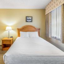 Clarion Hotel & Suites Fairbanks