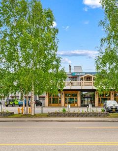 Clarion Hotel & Suites Fairbanks