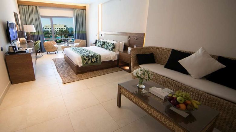 <b>The Palms Beach Hotel & Spa Room</b>. Images powered by <a href="https://iceportal.shijigroup.com/" title="IcePortal" target="_blank">IcePortal</a>.