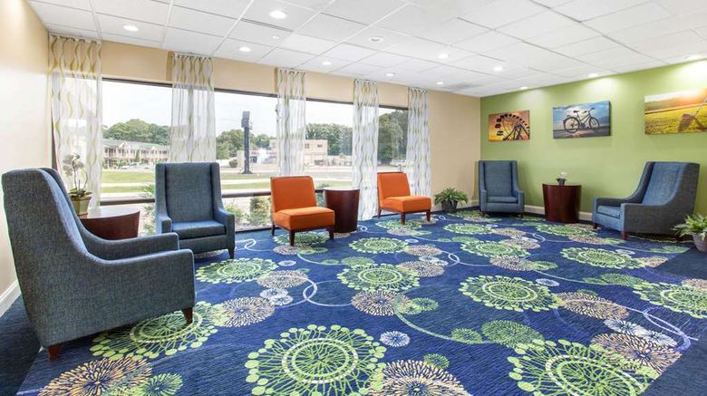 <b>Days Inn by Wyndham Absecon Lobby</b>. Images powered by <a href="https://iceportal.shijigroup.com/" title="IcePortal" target="_blank">IcePortal</a>.