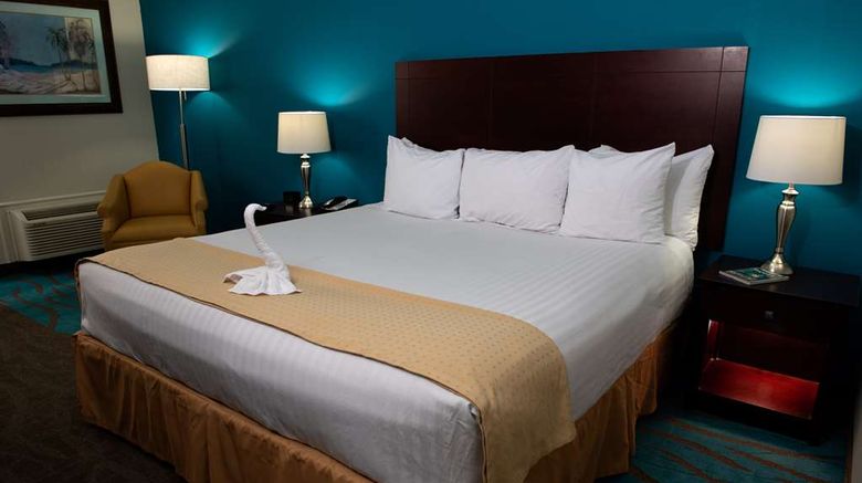 <b>Caribe Hotel Room</b>. Images powered by <a href="https://iceportal.shijigroup.com/" title="IcePortal" target="_blank">IcePortal</a>.