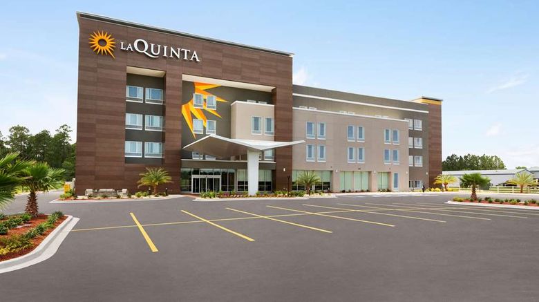 La Quinta Inn  and  Sts Brunswick-Golden Isl Exterior. Images powered by <a href="https://iceportal.shijigroup.com" target="_blank" rel="noopener">Ice Portal</a>.