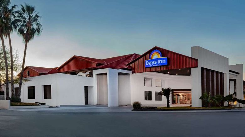 Days Inn by Wyndham Piedras Negras Exterior. Images powered by <a href=https://www.travelweekly-asia.com/Hotels/Piedras-Negras-Mexico/