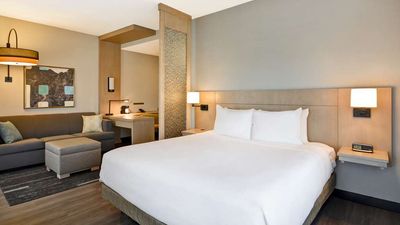 Hyatt Place Fresno