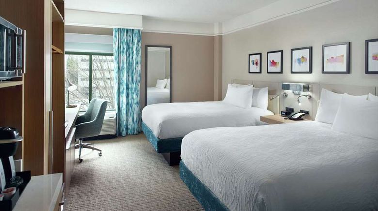 <b>Hilton Garden Inn Atlanta Buckhead Room</b>. Images powered by <a href="https://iceportal.shijigroup.com/" title="IcePortal" target="_blank">IcePortal</a>.