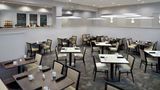 <b>Hilton Garden Inn Atlanta Buckhead Restaurant</b>. Images powered by <a href="https://iceportal.shijigroup.com/" title="IcePortal" target="_blank">IcePortal</a>.