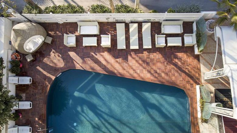<b>Best Western Maison B Hotel Pool</b>. Images powered by <a href="https://iceportal.shijigroup.com/" title="IcePortal" target="_blank">IcePortal</a>.