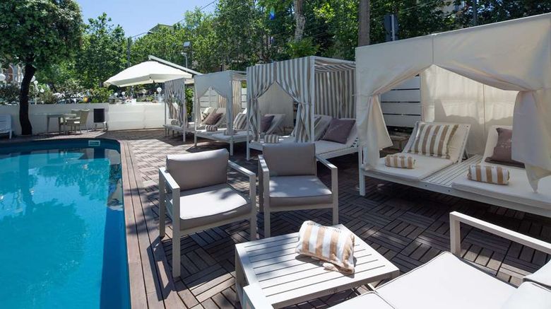 <b>Best Western Maison B Hotel Pool</b>. Images powered by <a href="https://iceportal.shijigroup.com/" title="IcePortal" target="_blank">IcePortal</a>.