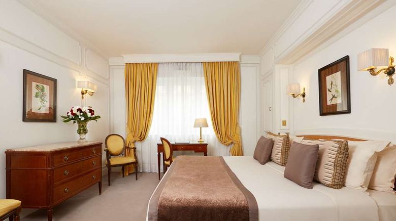 <b>Villa Hotel Majestic Room</b>. Images powered by <a href=https://www.travelagewest.com/Hotels/Paris/
