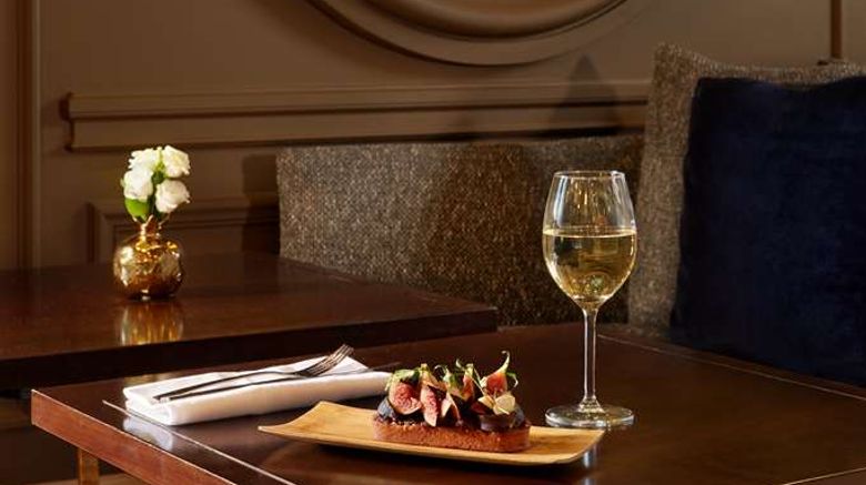 <b>Villa Hotel Majestic Restaurant</b>. Images powered by <a href=https://www.travelagewest.com/Hotels/Paris/
