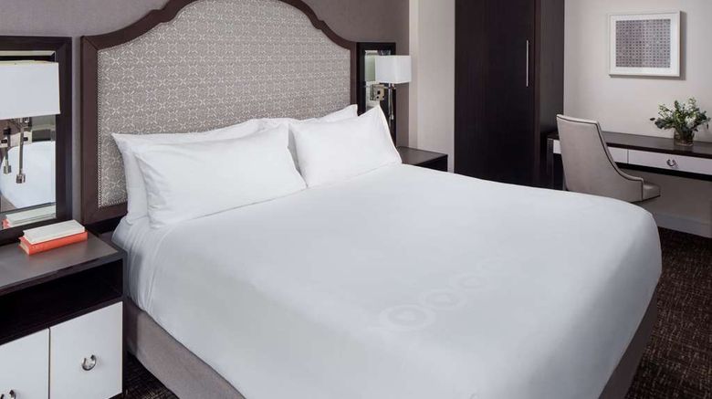 <b>Park South Hotel Room</b>. Images powered by <a href="https://iceportal.shijigroup.com/" title="IcePortal" target="_blank">IcePortal</a>.