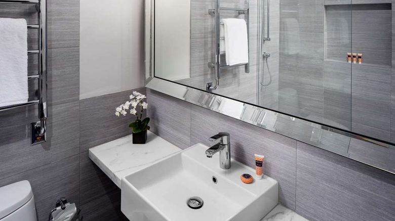 <b>Park South Hotel Room</b>. Images powered by <a href="https://iceportal.shijigroup.com/" title="IcePortal" target="_blank">IcePortal</a>.