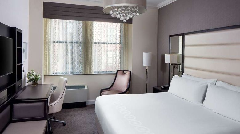 <b>Park South Hotel Room</b>. Images powered by <a href="https://iceportal.shijigroup.com/" title="IcePortal" target="_blank">IcePortal</a>.