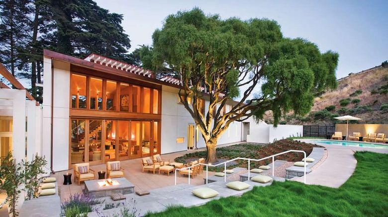 <b>Cavallo Point, Lodge at the Golden Gate Spa</b>. Images powered by <a href="https://iceportal.shijigroup.com/" title="IcePortal" target="_blank">IcePortal</a>.