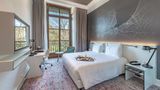 <b>Hotel Metropole Geneva Room</b>. Images powered by <a href="https://iceportal.shijigroup.com/" title="IcePortal" target="_blank">IcePortal</a>.