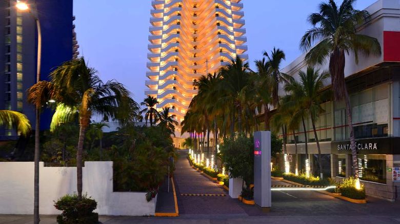 HS Hotsson Smart Hotel Acapulco Exterior. Images powered by <a href=https://www.travelweekly.com/Hotels/Acapulco/