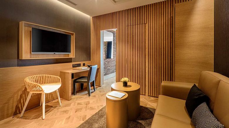 <b>Monument Hotel Suite</b>. Images powered by <a href=https://www.travelagewest.com/Hotels/Barcelona/