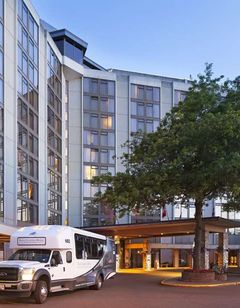 Radisson Blu Vancouver Airport Hotel