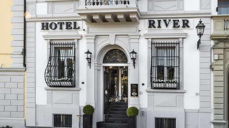 River Hotel & SPA Exterior