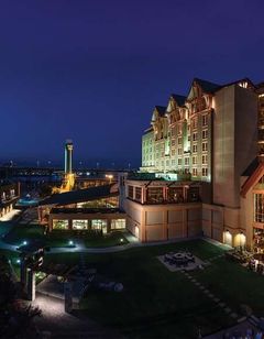 River Rock Resort & Hotel