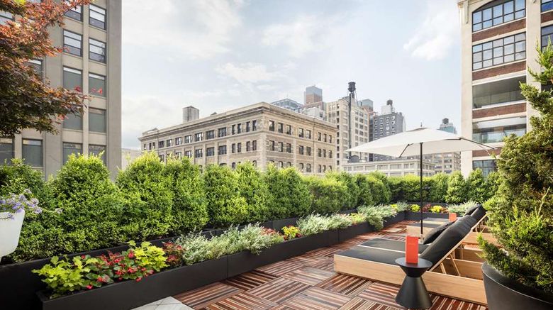 <b>The Dominick Exterior</b>. Images powered by <a href="https://iceportal.shijigroup.com/" title="IcePortal" target="_blank">IcePortal</a>.