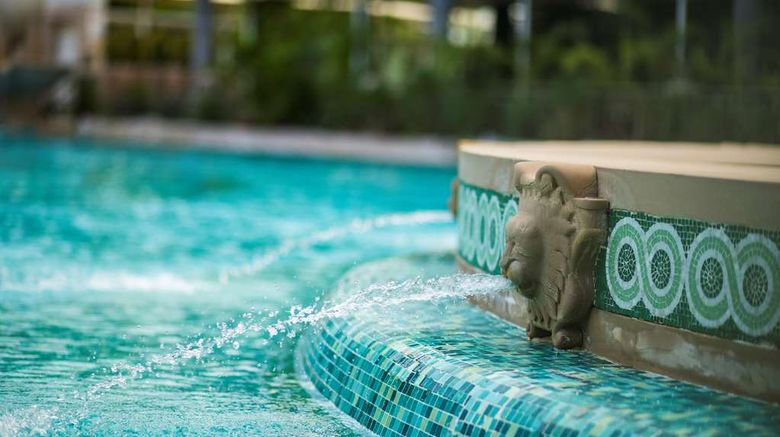 <b>The Imperial New Delhi Pool</b>. Images powered by <a href="https://iceportal.shijigroup.com/" title="IcePortal" target="_blank">IcePortal</a>.