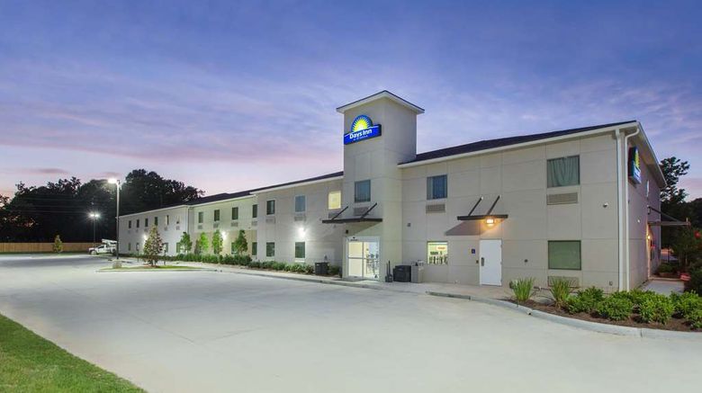 <b>Days Inn by Wyndham Baton Rouge Airport Exterior</b>. Images powered by <a href="https://iceportal.shijigroup.com/" title="IcePortal" target="_blank">IcePortal</a>.